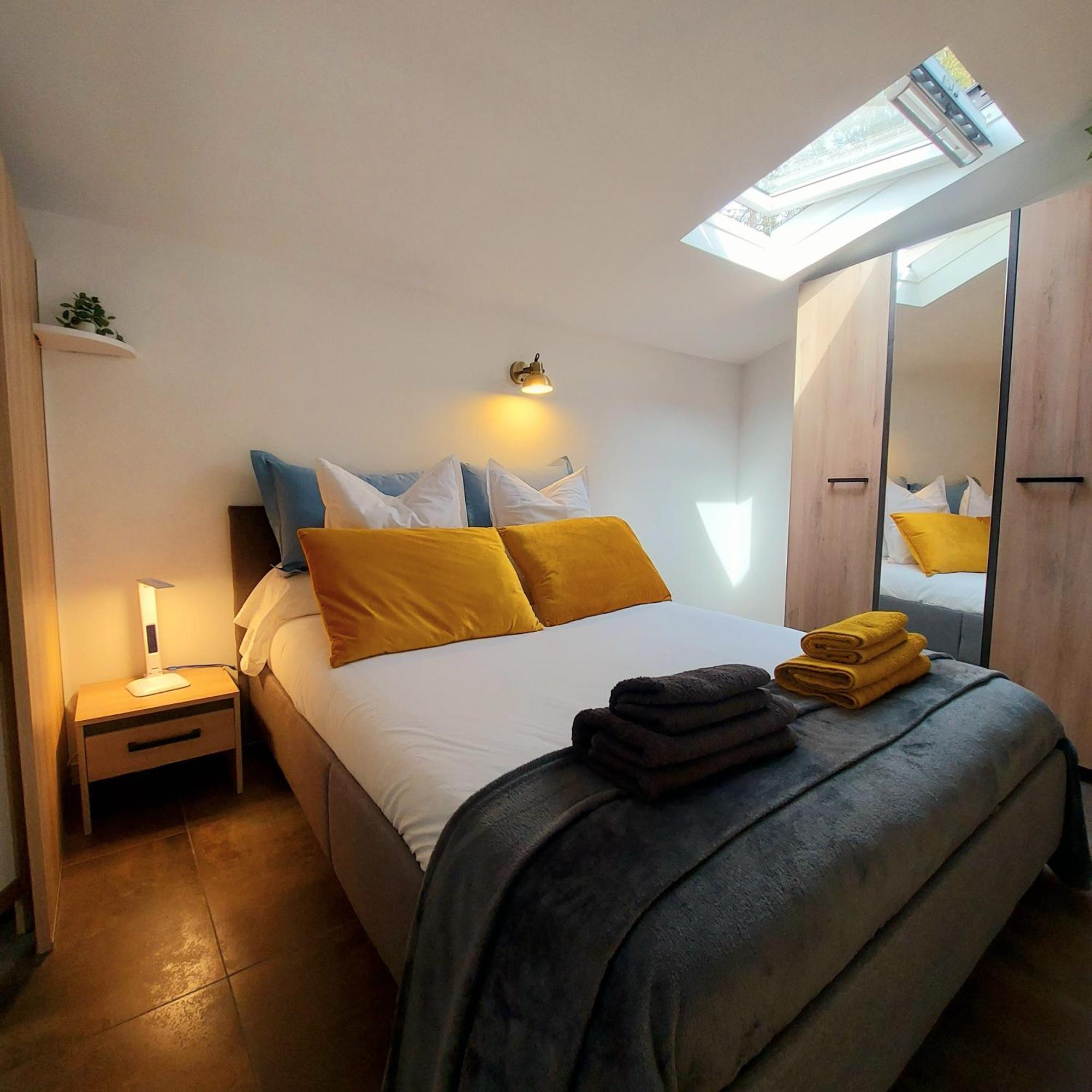Spacieuse Dependance Duplex 50 M2 Classe 3 Etoiles Sans Vis-A-Vis Gréoux-les-Bains Εξωτερικό φωτογραφία