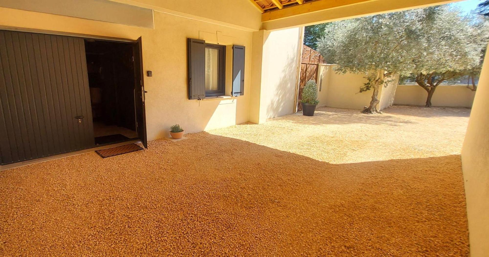Spacieuse Dependance Duplex 50 M2 Classe 3 Etoiles Sans Vis-A-Vis Gréoux-les-Bains Εξωτερικό φωτογραφία