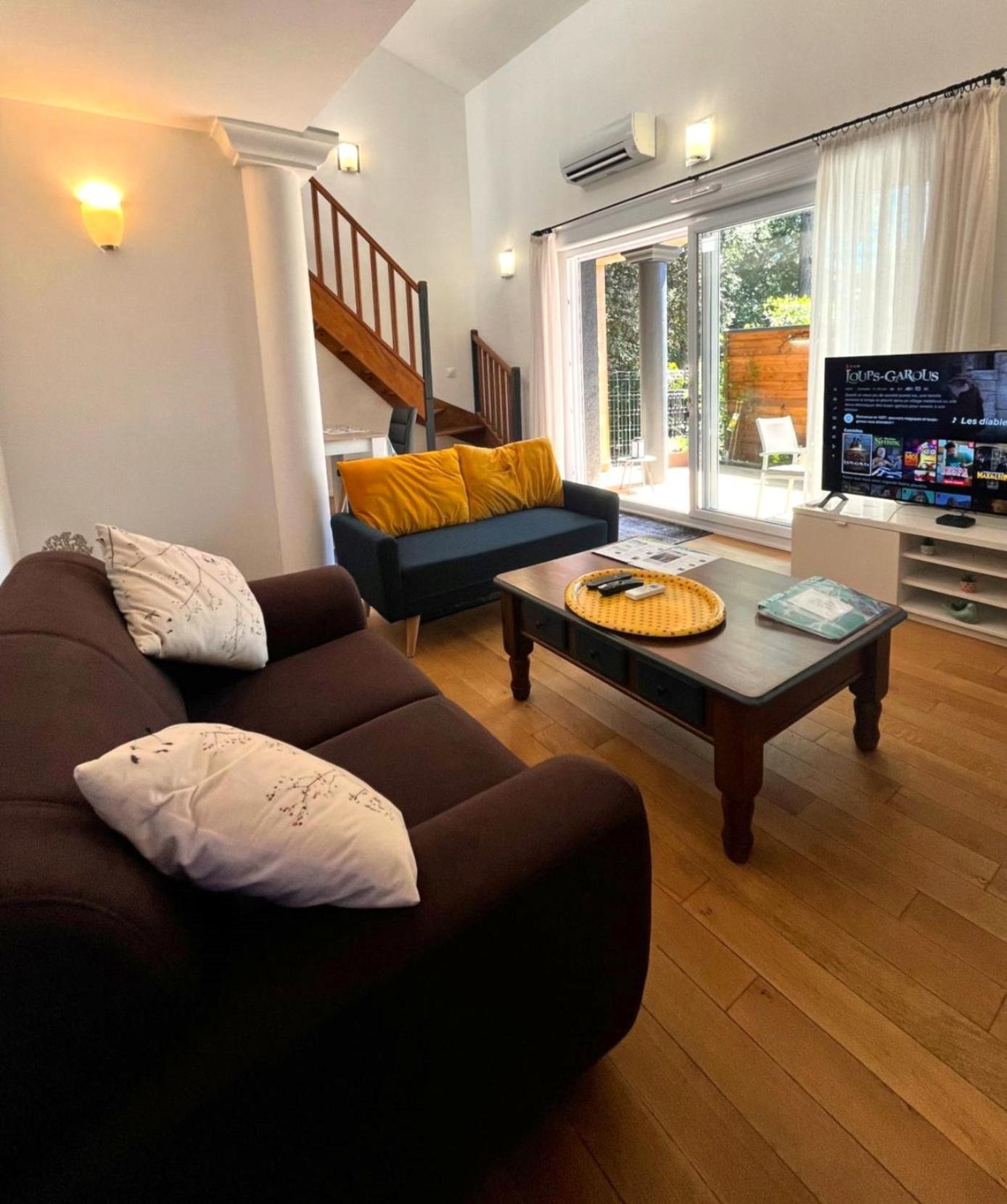Spacieuse Dependance Duplex 50 M2 Classe 3 Etoiles Sans Vis-A-Vis Gréoux-les-Bains Εξωτερικό φωτογραφία
